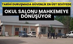 OKUL SALONU MAHKEMEYE DÖNÜŞÜYOR