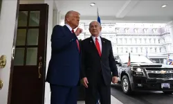 Trump: Netanyahu bir savaş kahramanı