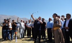 Mengücek Melik Gazi Menzil Okçuluğu müsabakaları başladı