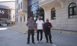 Temizlik personelleri buldukları cüzdanları polise teslim etti