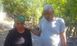 Zonguldak'ta 4 kişilik aile yıkılan evlerinin ardından sokakta kaldı