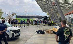 Otogarda kızını vuran babayı vatandaşlar darbetti