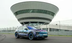 Elektrikli Porsche Cayenne hakkında yeni bilgiler geldi