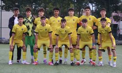 Soysalspor U16 Fırtına Gibi Esti: Gol Şovla Zirvedeki Yerini Korudu!