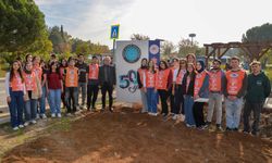 BUÜ’nün '50. Yıl Sokağı' fidanlarla renklendirildi