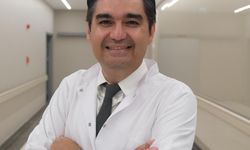 Çocuklara göz damlasını doğru damlatmak için öneriler