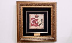 MHP Genel Başkanı Bahçeli'den Cumhurbaşkanı Erdoğan'a hediye