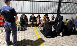 Fethiye’de 3’ü çocuk 20 düzensiz göçmen yakalandı