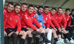 Dörtdivanspor yedekleri Şampiyonlar Ligi pozu verdi!