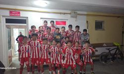 Geriden Geldi, Zirveyi Korudu! 14 Futbol Kulübü 28 Puana Ulaştı