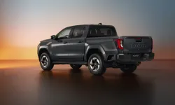 Toyota Hilux yenilendi: Tamamen elektrikli yeni bir versiyon var