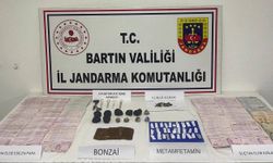 Uyuşturucu satıcısından 133 bin lira ele geçirildi