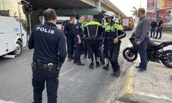 Kocaeli'de iki aracın çarpıştığı kazada 4 kişi yaralandı