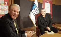 Uğur Dündar, Yılmaz Özdil'in övgü dolu sözlerini paylaştı: Bu işin Zeus'udur o