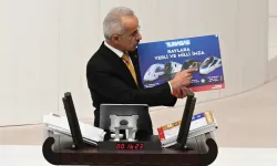 Abdulkadir Uraloğlu duyurdu: Son 1 haftada 2 tren seti ve 2 lokomotif teslim edildi