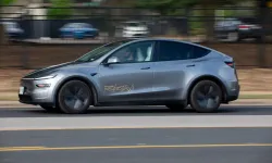 Elon Musk onayladı: Tesla için robotaksi süreci resmen başlıyor