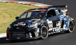 Toyota'dan hız tutkunlarına müjde: Ortadan motorlu spor otomobil doğrulandı