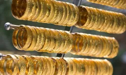 Haftanın ilk gününde altın tarihi zirvesine çıktı