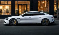 Xiaomi SU7, Çin'de ilk kez Tesla Model 3'ü geride bıraktı