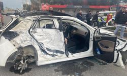 Turgutlu'da yolcu otobüsü ile otomobil çarpıştı: 3 yaralı