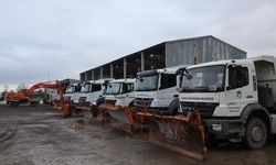 Büyükşehir kar mesaisine hazır: 49 araç ve 98 personel teyakkuza geçti