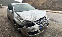 Kayak merkezine gitmek için yola çıkan aile kaza yaptı: 3 yaralı