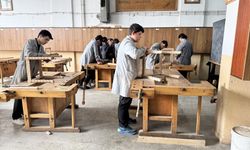 Meslek lisesi öğrencilerinin el emeği ürünleri döner sermayeye kazandırılacak