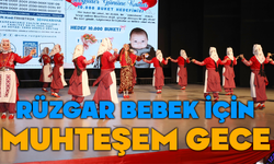Rüzgar bebek için muhteşem gece
