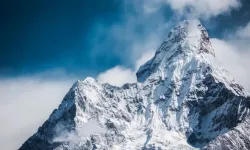 Himalaya buzulları alarm veriyor: Erime hızı iki katına çıktı