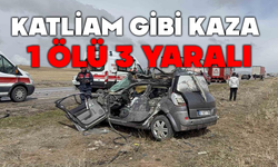 Tıra çarpan otomobil hurda oldu