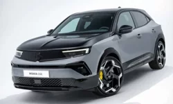 Opel'in en hızlı elektrikli modeli yeni Mokka GSE Türkiye'de satışa çıktı