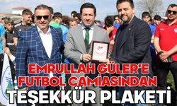 Emrullah Güler’e Futbol Camiasından Teşekkür Plaketi
