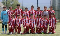 14 Futbol Kulübü Namağlup Liderliğini Sürdürdü