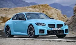 BMW'nin efsanevi performans modeli M2, dört çekerden çekiş sistemine kavuşuyor