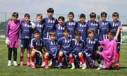 Cevat'tan Dört Gollük Resital, 14 Futbol Kulübü Finalde