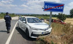 Kastamonu’da otomobil traktörle çarpıştı: 2 yaralı