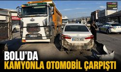 Bolu'da kamyonla otomobil çarpıştı