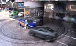 Bagajda drift atan oyuncak otomobil görenleri şaşırttı