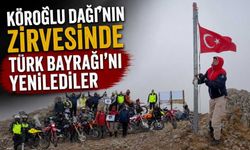 Köroğlu Dağı’nın zirvesinde Türk Bayrağı’nı yenilediler
