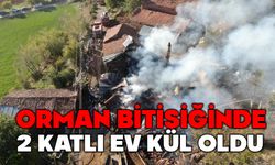 Yangında 2 katlı ev kül oldu
