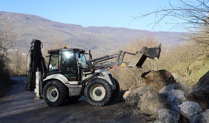 Gölyaka’da heyelan çalışmaları devam ediyor