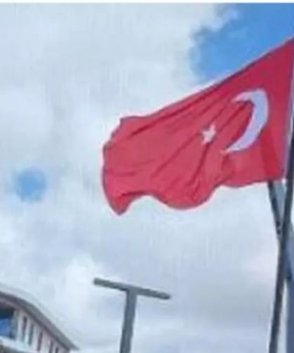 Baf'ta skandal! Türk bayrağını kaldırdılar