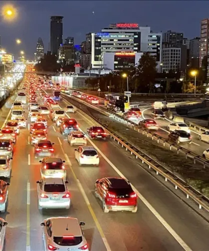 Ekim ayında 209 bin 401 taşıtın trafiğe kaydı yapıldı