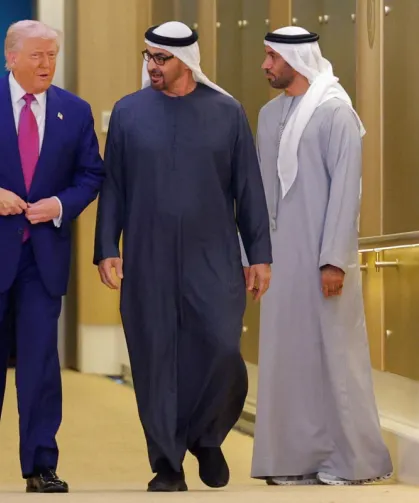 Donald Trump'ın Körfez turu ilginç karşılama törenlerine sahne oldu