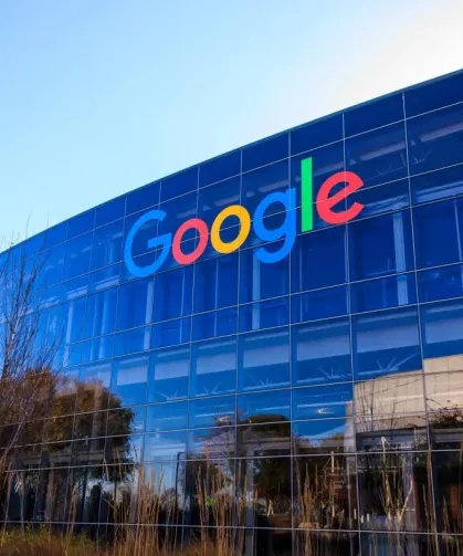 Google ilk kez 400 milyar dolar yıllık geliri aştı