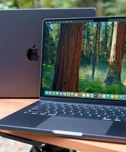 Dokunmatik ekranlı OLED MacBook Pro 2026'da geliyor
