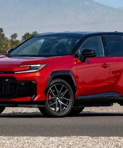 Toyota'dan elektrikli RAV4 açıklaması: Henüz çok erken