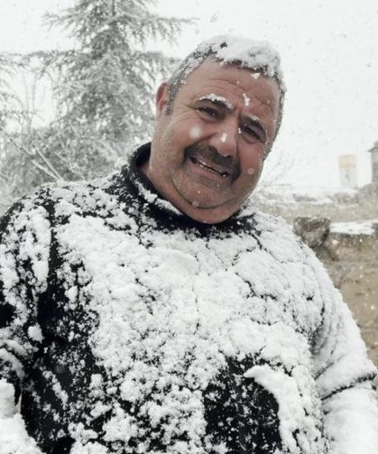 Nisan ayı ortasında Aksaray'da kar yağışı devam ediyor