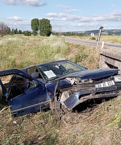 Tokat’ta otomobil şarampole uçtu: 1 ölü, 1 yaralı