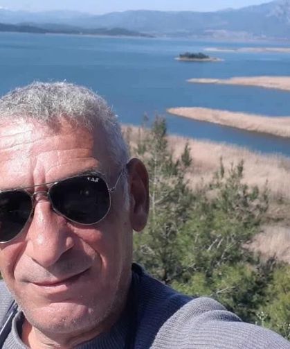 Kalp krizine yenilen öğretmen son yolculuğuna uğurlandı